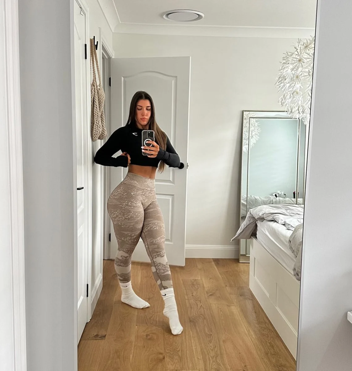 Aleeya escort in Istanbul