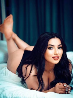 Samira escort in Istanbul