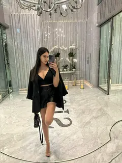 Sarah escort in Istanbul