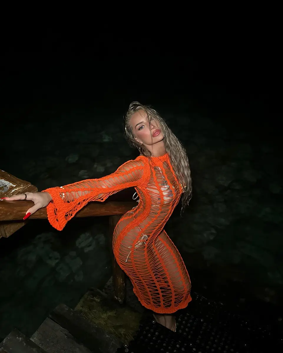 Stevie escort in Istanbul