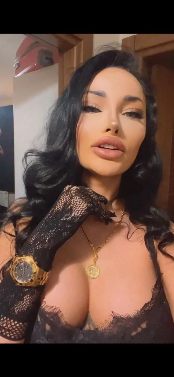 Sude escort in Istanbul