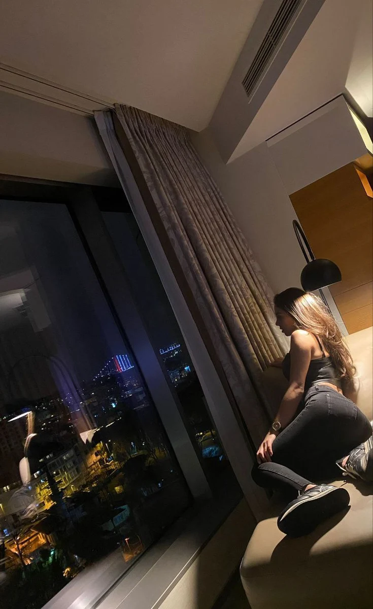 Yulya escort in Istanbul