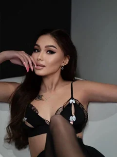 Zari escort in Istanbul